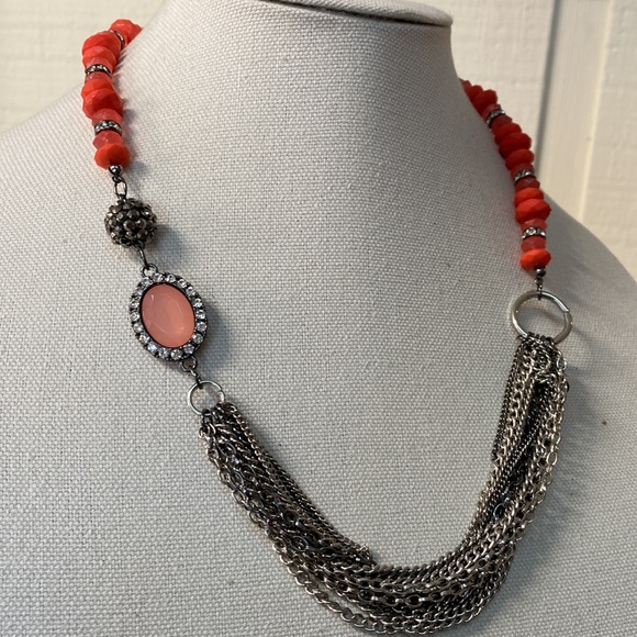 Beautiful orange faceted bead and rhinestone necklace - Picture 2 of 5